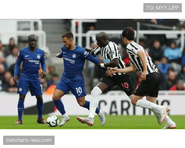 切尔西边路突袭重振锋线火力，战术创新助力球队状态回升