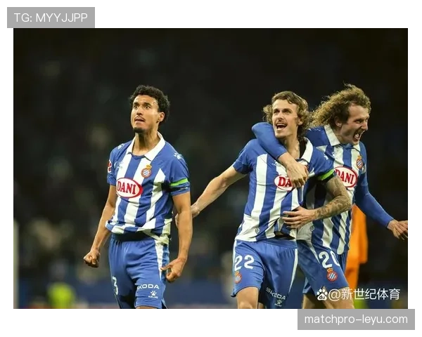 圣埃蒂安强势出击,全场掌控表现抢眼 圣埃蒂安强势出击,全场掌控表现抢眼