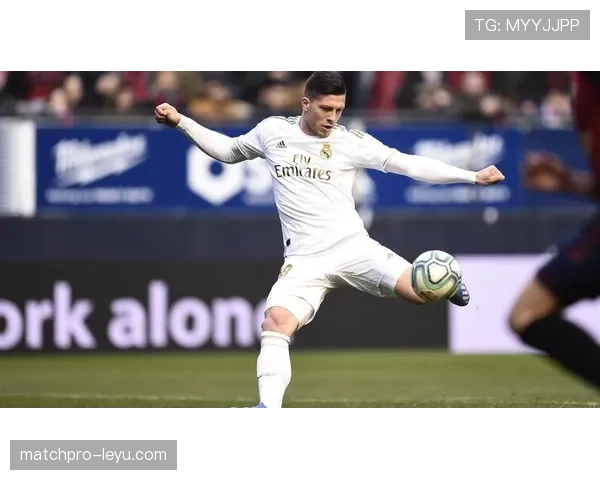 莫利纳闪耀边路，助球队强势回暖连取胜利