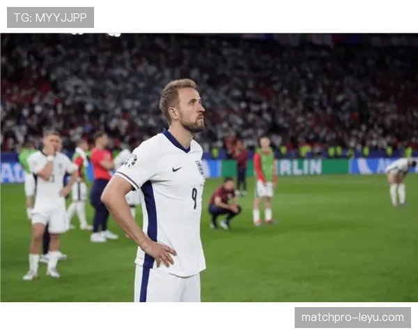 英格兰队备战欧洲杯状态火热，团队斗志昂扬竞争力显著提升