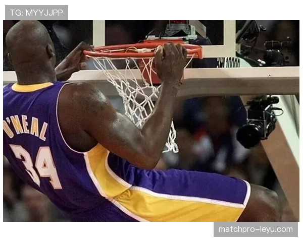 奥尼尔内线强攻造罚球优势明显 超越哈基姆成季后赛王者